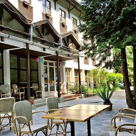 Salgó Hotel Salgótarján Exterior foto