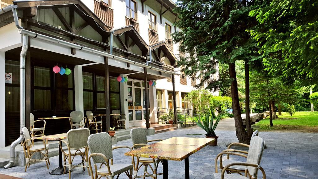 Salgó Hotel Salgótarján Exterior foto